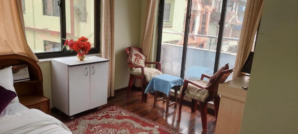 Kathmandu Airport View Hotel And Lodge Catmandu Exterior foto