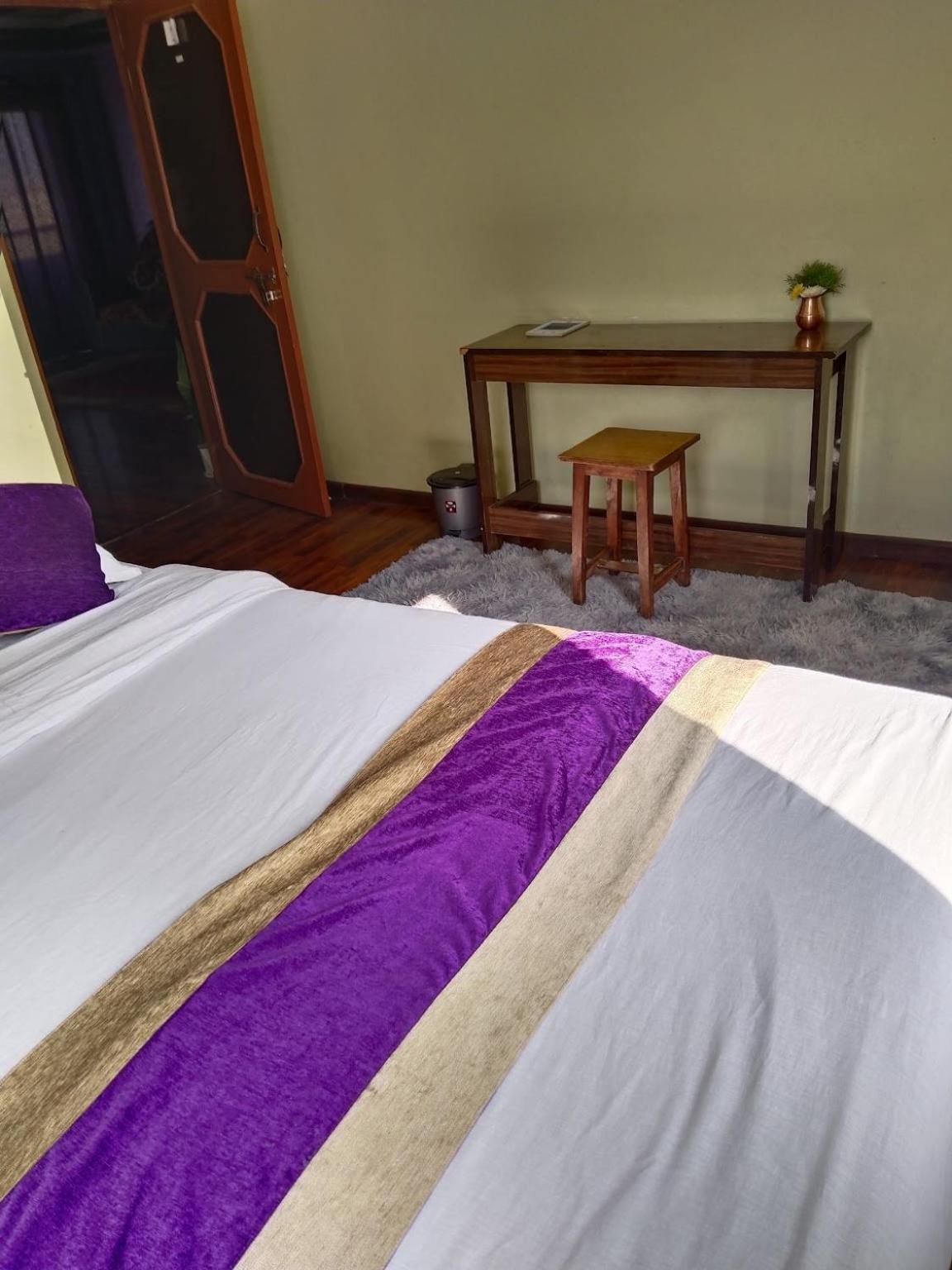 Kathmandu Airport View Hotel And Lodge Catmandu Exterior foto