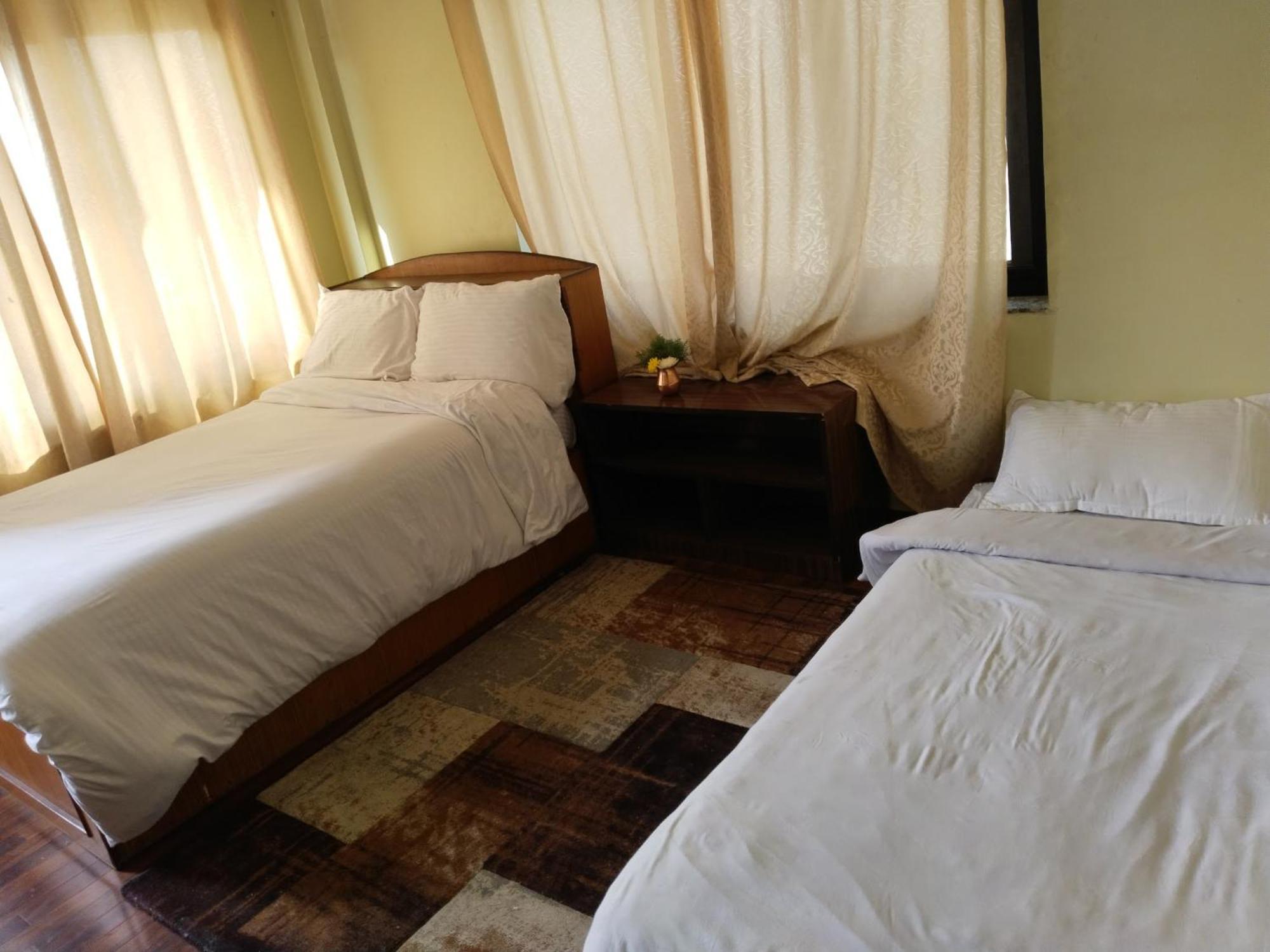Kathmandu Airport View Hotel And Lodge Catmandu Exterior foto